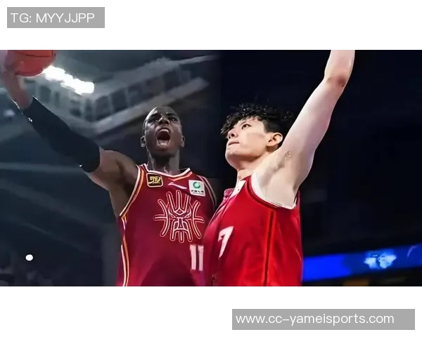 NBA中国赛半场战报托马斯表现出色曾凡博短暂登场贡献防守篮网领先太阳