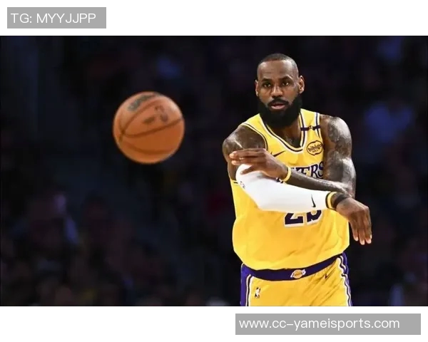 詹姆斯伤缺期间将关注湖人表现若球队无法赢球或考虑离队选择