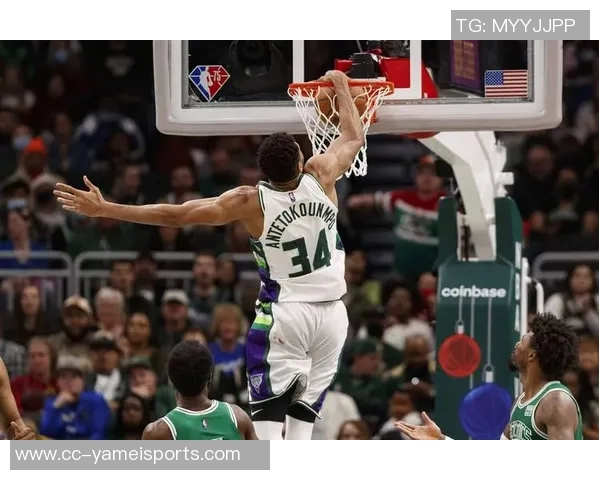 字母哥首投即成经典瞬间暴扣福德与弗拉格震撼全场